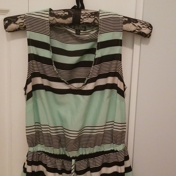 Retro dress - Picture 2 of 4